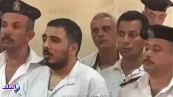 الحكم الخميس بعد إحالته للمفتي.. أرقام مرتبطة بمحاكمة سفاح التجمع تصدر محكمة جنايات القاهرة، المنعقدة بمجمع محاكم التجمع الخامس، الخميس المقبل، 12