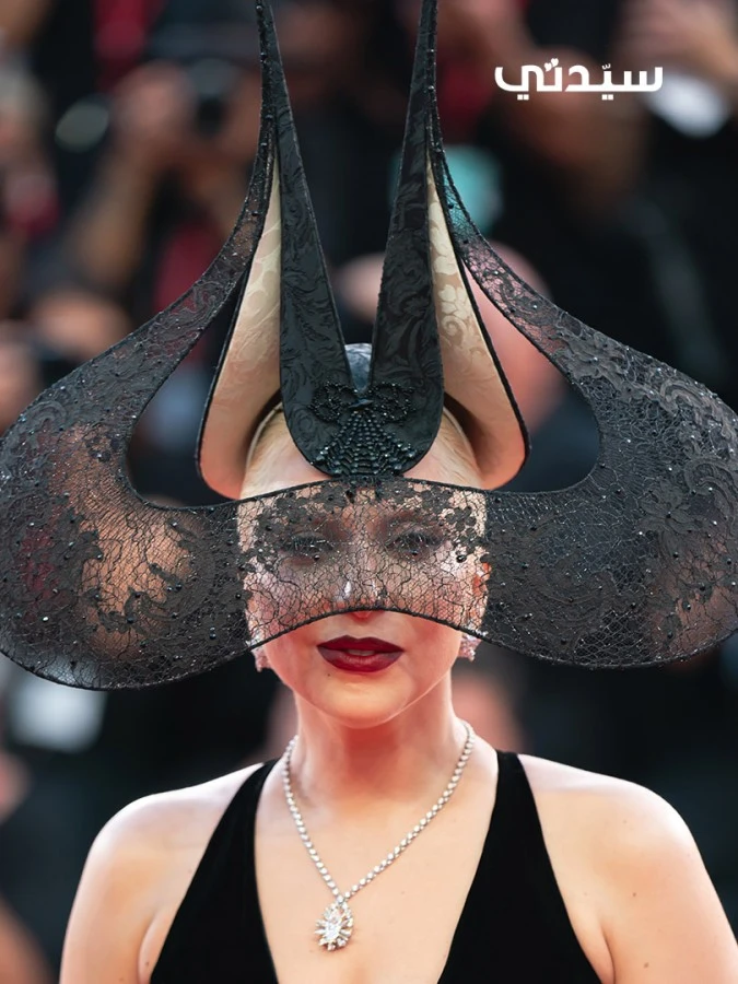 صيحات جمالية تحبس الأنفاس لنجمات مهرجان فينيسيا السينمائي 2024 بيومه الثامن.. أبرزها لليدي غاغا حفل اليوم الثامن من مهرجان فينيسيا السينمائي 2024