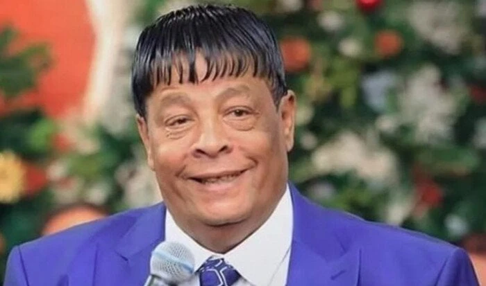 عبد الباسط حمودة في ضيافة معكم منى الشاذلي بهذا الموعد صورةيحل الفنان عبد الباسط حمودة، ضيفا على برنامج معكم منى الشاذلي تقديم الإعلامية منى الشاذلي