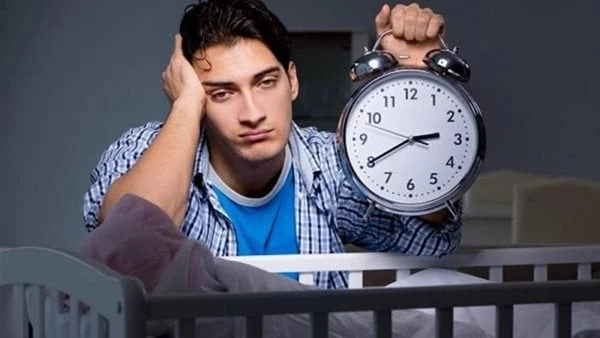 لن تصدق.. النوم في هذا الوقت يمكن أن يصيبك ب السكرينشرت دراسة جديدة توضح أن الشخص الليلي هو الشخص الذي يظل مستيقظا حتى وقت متأخر من الليل أو حتى