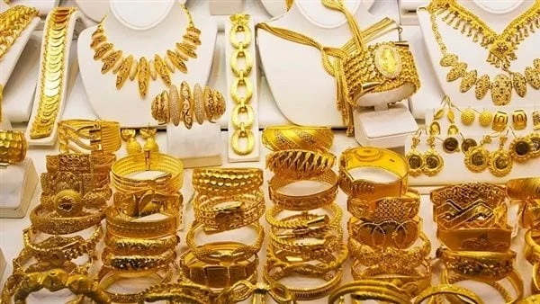 أسعار الذهب الأن في مصرأسعار الذهب اليوم في مصر يبحث عنها عدد كبير جدا من المواطنين، الراغبين في اقتناء المشغولات الذهبية، او الاستثمار بالمعدن الاصفر، عن سعر الذهب اليوم في مصر، و