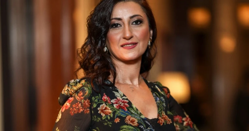 أميرة سليم تضع اللمسات الأخيرة على أغنيتها بنحب المصرية تعرف على التالي أميرة سليم تضع اللمسات الأخيرة على أغنيتها بنحب المصرية، وضعت الفنانة المصرية