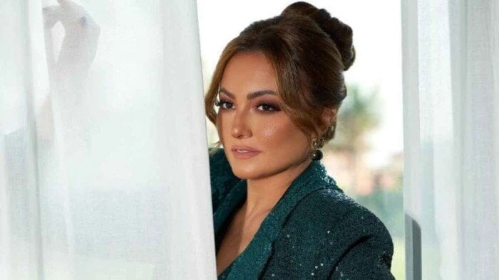 بشرى تطالب المهن التمثيلية بالتحقيق في مشاركتها بعمل فني دون علمها تعرف على التالي بشرى تطالب المهن التمثيلية بالتحقيق في مشاركتها بعمل فني دون علمها، طالبت الفنانة بشرى، نقابة الم