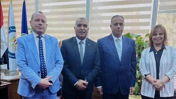 بحث تعزيز التعاون بين هيئة البترول والنقابة العامةاستقبل المهندس صلاح عبد الكريم الرئيس التنفيذي للهيئة المصرية العامة للبترول، المحاسب عباس صابر