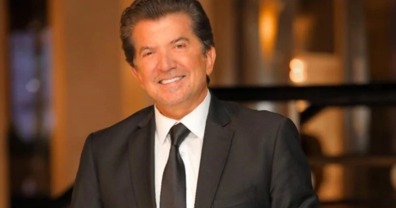 وليد توفيق يكرم في سوريا ولمن أهدى التكريم؟-بالصور والفيديو تعرف على التالي وليد توفيق يكرم في سوريا ولمن أهدى التكريم؟-بالصور والفيديو، توجه الفنان اللبناني وليد توفيق بالشكر لنقا