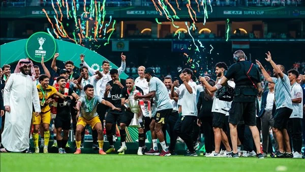 -الزمالك يعلن موعد عودة بعثة الفريق بعد التتويج بالسوبر الأفريقي .. تعود بعثة الفريق الأول لكرة القدم بنادي الزمالك إلى القاهرة في التاسعة من مساء