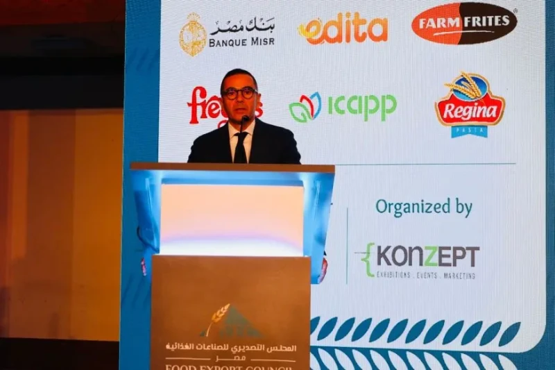 وزير الاستثمار: 7500 منشأة غذائية توفر 7 ملايين فرصة عملأكد المهندس حسن الخطيب وزير الاستثمار والتجارة الخارجية أن قطاع الصناعات الغذائية يمثل أحد