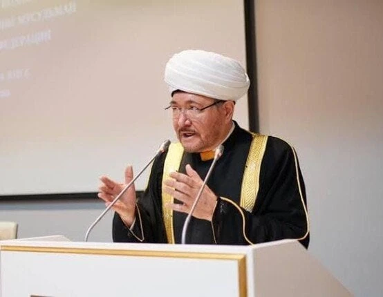 وزير الأوقاف يهنئ مفتي روسيا بإعادة انتخابه رئيسا للإدارة الدينية لمسلمين موسكو مفتي روسيا بإعادة انتخابه رئيسا للإدارة الدينيةافاق عربيةهنأ الدكتور