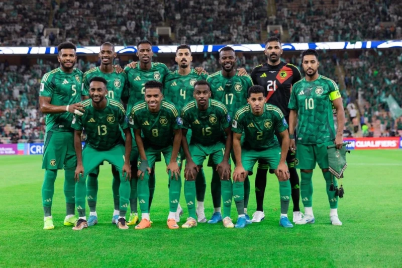 المنتخب السعودي يتعادل مع إندونيسيا ضمن تصفيات كأس آسيا المؤهلة إلى مونديال 2026 تعادل المنتخب السعودي الأول لكرة القدم مع نظيره الإندونيسي 1-1 في
