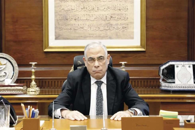 بالأسماء.. مجلس القضاء الأعلى يعتمد حركة النيابات العامة وتشكيل مكتب النائب العام اعتمد مجلس القضاء الأعلى الحركة القضائية الخاصة بالنيابة العامة والتي تشمل كافة النيابات على مستوى