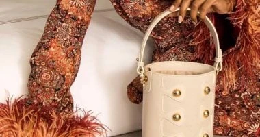 5 حقائب يد موضة خريف 2024.. اختاري المناسب لك المرأة والمنوعات تبحث الفتيات دائما عن أحدث الصيحات والموضة في ستايلات الملابس والشعر والميكب حتى الأحذية والحقائب والتي تعتبر من أهم 