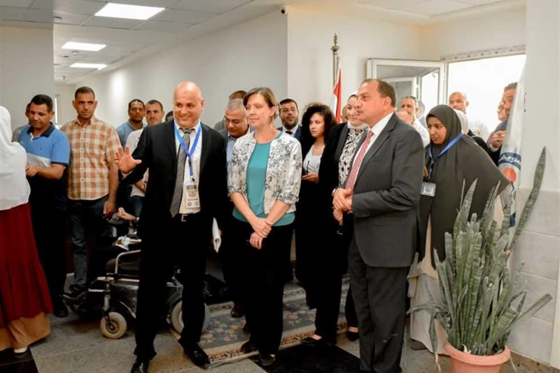 بدء المرحلة الثالثة للتنسيق بجامعة بني سويف وتوافد الطلاب على المعامل المخصصة لتسجيل الرغبات أعلنت جامعة بني سويف برئاسة الدكتور منصور حسن رئيس الجامعة اليوم الثلاثاء، بدء استقبال