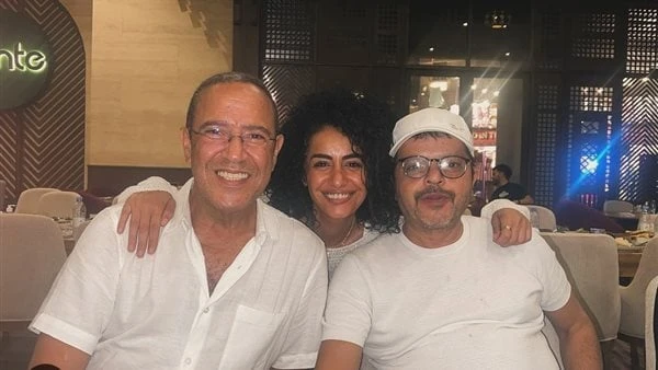 الكوميديا كلها.. نانسي صلاح تشارك جمهورها برفقة أشرف عبد الباقي وهنيديشاركت الفنانة نانسي صلاح جمهورها أحدث ظهور لها من خلال حسابها الرسمي على موقع