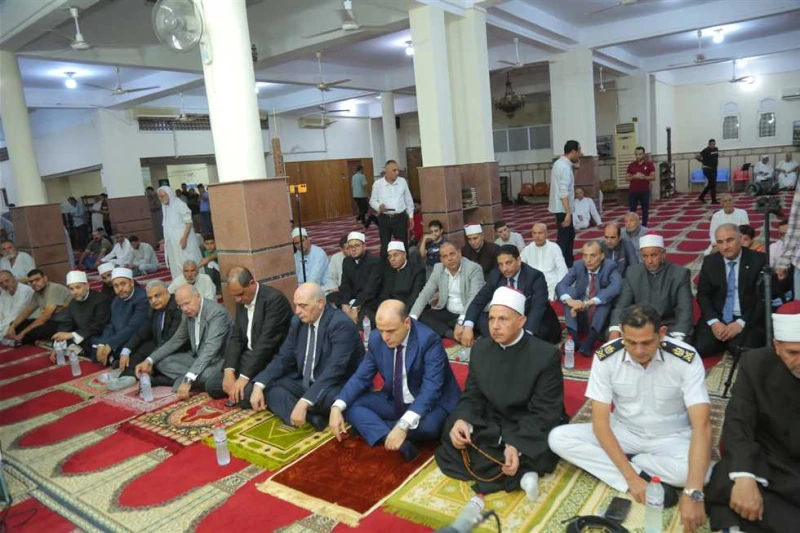 محافظ كفرالشيخ يشهد احتفال مديرية الأوقاف بالمولد النبوي الشريف شهد اللواء دكتور علاء عبدالمعطي، محافظ كفرالشيخ، مساء اليوم السبت، الاحتفال بالمولد