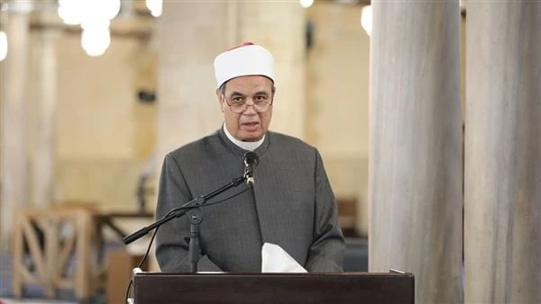 من يقصد؟.. عبد المنعم فؤاد يهاجم أستاذ بجامعة الأزهر بسبب الفتاوى الشاذةنشر الدكتور عبد المنعم فؤاد، الأستاذ بجامعة الأزهر والمشرف على الرواق