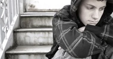 4 نصائح تحمى ابنك من الأفكار المؤدية للإلحاد أو التطرف.. اتبعها المرأة والمنوعات قد يكتشف الآباء مع الوقت أن تفكير أبنائهم يتجه للتطرف والإلحاد وقد يحدث ذلك عبر الإنترنت من خلال ال