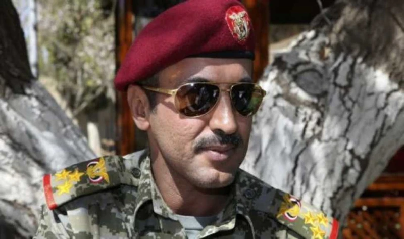 أحمد علي عبدالله صالح يشق صف الحوثي ويضرب الجماعة من الداخل.. ومؤتمر صنعاء والقبائل تستعد للثأر من السلالة _أخبار المشهد اليمني تعصف الخلافات