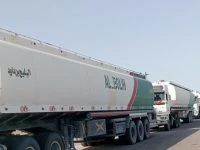 محطة بترومسيلة في عدن مهددة بالتوقف الكامل بعد إغلاق قبائل أبين للطريق الدولي _الأخبار المحلية الجديد برس: حذرت مؤسسة كهرباء عدن، مساء الثلاثاء، من أن محطة بترومسيلة قد تتوقف بشكل