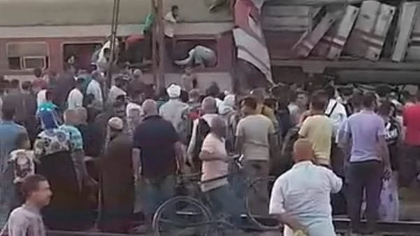 الصحة: خروج 11 حالة من مصابي حادث تصادم قطاري الزقازيق من المستشفىتوجه الدكتور محمد الطيب، نائب وزير الصحة والسكان، إلى مستشفى الأحرار التعليمي