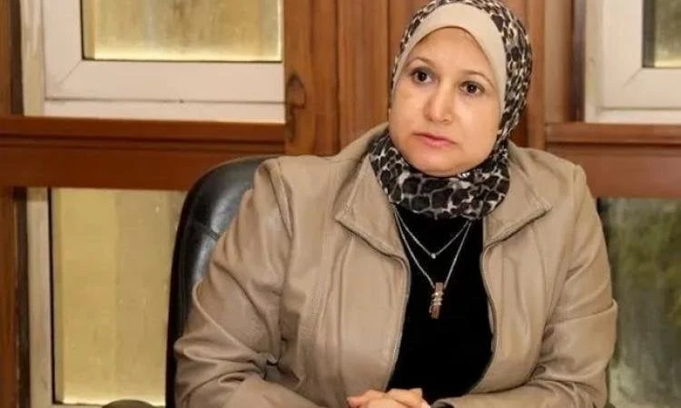 كوثر محمود: تدريب متكامل للأطقم التمريضية بمجمع الفيروز الطبي بجنوب سيناء الدكتورة كوثر محمود نقيب التمريض هبة المرمىتفقدت الدكتورة كوثر محمود نقيب