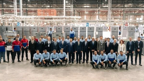 باستثمارات بلغت 110 ملايين دولار.. مصر وتركيا يد واحدة صناعيا تفاصيل تتجلى عمق العلاقات المصرية التركية في مجالات متعددة، حيث تمثل الشراكة الاقتصادية والتجارية بين البلدين محورا أس