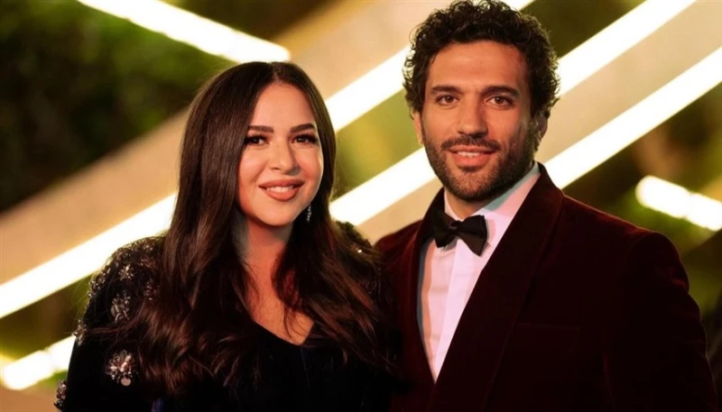 حسن الرداد يمازح إيمي سمير غانم افاق عربية - نشر الفنان حسن الرداد مقطع فيديو طريف مع زوجته الفنانة إيمي سمير غانم، شوق من خلاله الجمهور لتعاونهما