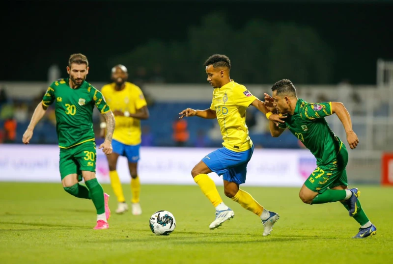ترقبوا المواجهة الحاسمة .. الموعد والقنوات الناقلة لمباراة النصر والاتفاق في دوري روشن السعودي 2025-2024عشاق كرة القدم يستعدوا الآن لمتابعة المباراة