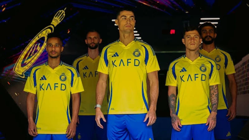 -المرشود: مشكلة النصر فنية وأستغرب عدم إقالة المدرب..فيديو .. علق الإعلامي الرياضي علي المرشود على أداء نادي النصر في الفترة الأخيرة، مؤكدا أن