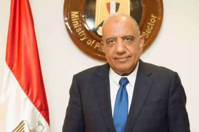 وزير الكهرباء يصدر قرارا بإعادة تشكيل مجلس إدارة الشركة المصرية للنقل محمود عصمت: التطوير والتحديث والعمل على تحسين معدلات الأداء.. والدفع بقيادات