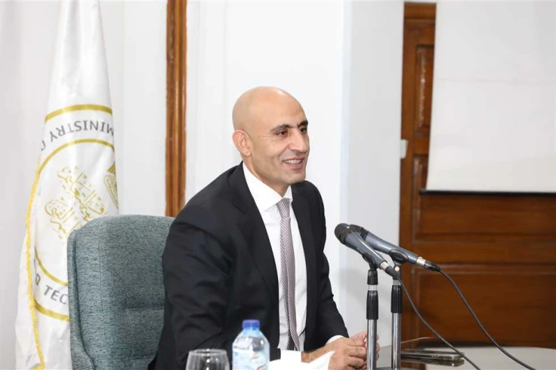 التفاصيل الكاملة لمؤتمر وزير التربية والتعليم استعدادا لانطلاق العام الدراسي الجديد عقد محمد عبد اللطيف، وزير التربية والتعليم والتعليم الفني، مؤتمرا