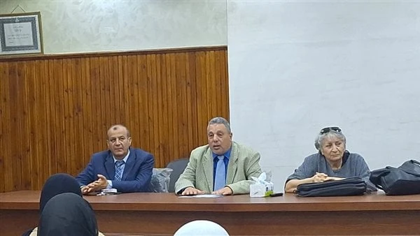 أمراض تصيب الخضر.. دورة تدريبية بالبحوث الزراعيةقام الدكتور محسن السيد ابورحاب مدير معهد بحوث أمراض النباتات التابع لمركز البحوث الزراعية والدكتور