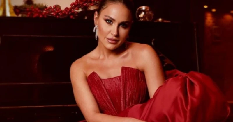 بالصور- ديمة قندلفت تستمتع برحلتها في إسبانيا بإطلالة صيفية أنيقة تعرف على التالي بالصور- ديمة قندلفت تستمتع برحلتها في إسبانيا بإطلالة صيفية أنيقة، شاركت الممثلة السورية ديمة قندل