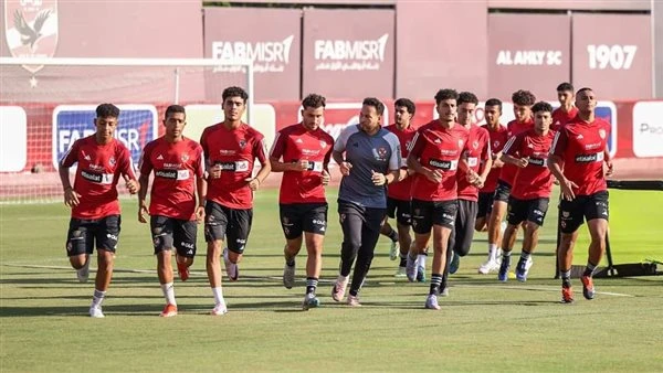 -غيابات بالجملة بتدريبات الأهلي في بداية فترة الإعداد للموسم الجديد .. يبدأ الفريق الأول لكرة القدم بالنادي الأهلي فترة الإعداد للموسم الجديد