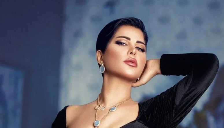 شمس الكويتية لفلسطين ولبنان: أيها الموجوع صبراواصلت النجمة شمس الكويتية تضمانها مع الشعبين اللبناني والفلسطيني، إزاء ما يتعرضان له من حرب إسرائيلية