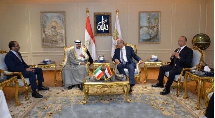 وزير الطيران يستقبل رئيس الإدارة العامة للطيران المدني الكويتياستقبل الدكتور سامح الحفني، وزير الطيران المدني، الشيخ. حمود مبارك الحمود الجابر