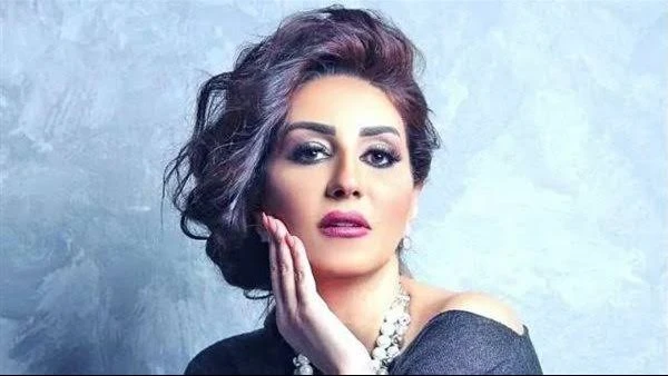 نجوم الفن: وفاء عامر ترد بقوة على شائعات إهانتها للعوضي.. ورمضان: لا عزاء للمضللين ردت الفنانة وفاء عامر على الشائعات التي انتشرت مؤخرا حول إهانتها