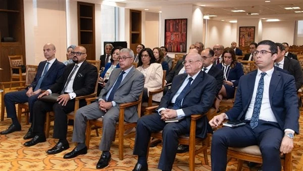 وزير الري: التصرفات الإثيوبية تتسبب في ارتباك كبير بمنظومة إدارة مياه النيلالتقى الدكتور هانى سويلم وزير الموارد المائية والرى عددا من السفراء المكلفين حديثا برئاسة عدد من البعثات 