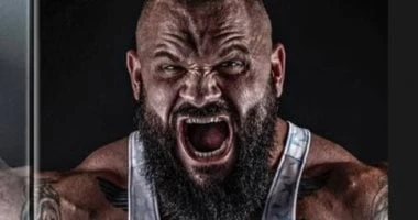 بعد وفاة اللاعب إيليا جوليم.. مخاطر تهدد حياة لاعبى كمال الأجسام صحة وطب توفى البيلاروسي، إيليا جوليم الملقب بالوحش، وهو أضخم لاعب كمال أجسام في العالم، نتيجة نوبة قلبية مفاجئة عن