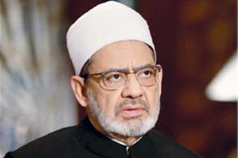 الأمر متروك لله.. ماذا حدث مع الشيخ الطيب وكيف رد الأزهر على الحملة ضده؟ أثارت كلمة الإمام الأكبر الدكتور أحمد الطيب، شيخ الأزهر، خلال احتفالية