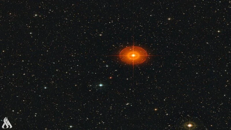 رصد نجم عملاق أحمر بتفاصيل مثيرة منوعات متابعة - واعتمكن علماء الفلك للمرة الأولى من التقاط صور لنجم غير الشمس بتفاصيل كافية لتتبع حركة فقاعات الغاز على سطحه.وتظهر الصور فقاعات غاز
