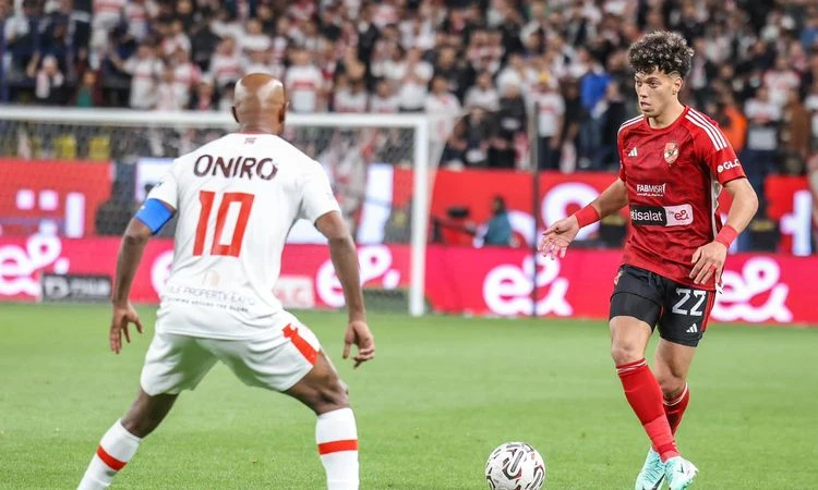 -الليبى معتز الشلمانى حكما لمباراة الأهلي والزمالك في السوبر الأفريقي .. استقرت لجنة الحكام الرئيسية بالاتحاد الأفريقي لكرة القدم كاف، على تعيين