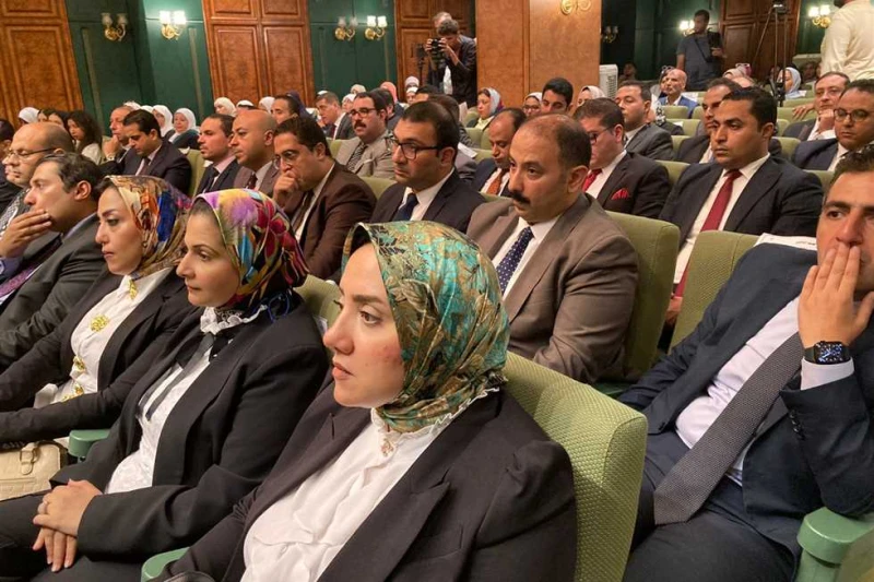 انطلاق فاعليات المبادرة الرئاسية بداية بمحكمة شرق الإسكندرية أقامت محكمة شرق الإسكندرية الابتدائية برئاسة المستشار تامر الخطيب، اليوم الأربعاء،