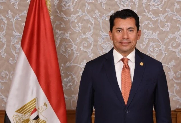 -وزير الشباب: توجيهات رئاسية بالاهتمام بممارسة الرياضة والارتقاء باللياقة والصحة العامة .. أكد وزير الشباب والرياضة الدكتور أشرف صبحي، أن نهج الدولة