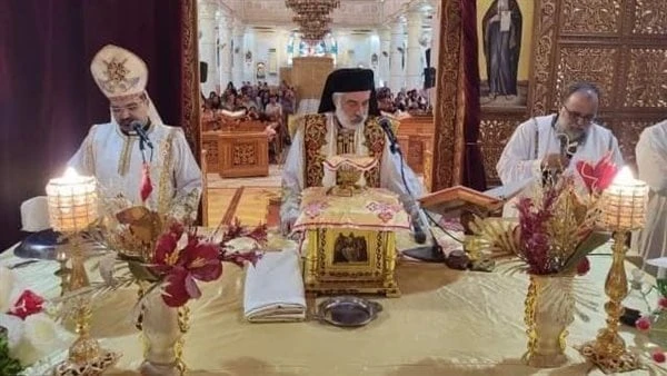 الأنبا باسيليوس يترأس لقاء خدمة يسوع نبع الحياة لمرضى الأورام بالإيبارشية ..صورترأس نيافة الأنبا باسيليوس فوزي، مطران إيبارشية المنيا للأقباط الكاثوليك، لقاء خدمة يسوع نبع الحياة ل