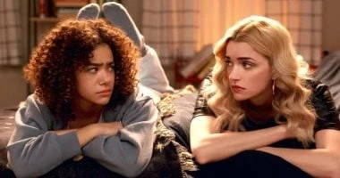 فن: انتهاء تصوير الموسم الثالث من سلسلة أعلنت منصة نيتفلكس الانتهاء من تصوير الموسم الثالث من سلسلة الدراما ، على أن تعلن الشبكة قريبا عن موعد طرح