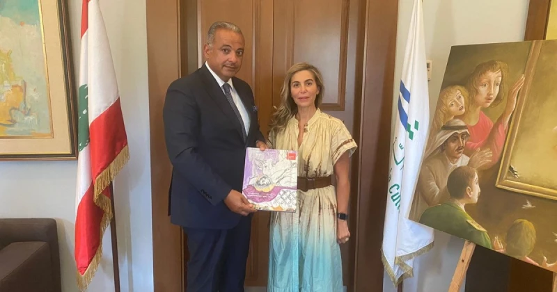 وزير الثقافة محمد وسام المرتضى يلتقي ندى غندور ويثني على جهودها تعرف على التالي وزير الثقافة محمد وسام المرتضى يلتقي ندى غندور ويثني على جهودها،