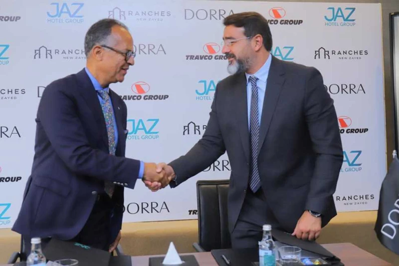شراكة استراتيجية بين درة للتطوير العقاري ومجموعة فنادق جاز لإدارة فندق فاخر فريد من نوعه وقعت شركة درة للتطوير العقاري شراكة استراتيجية مع مجموعة