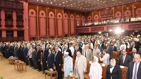 وزير الأوقاف يشهد احتفال نقابة الأشراف بالمولد النبوي الشريف.. صورشهد الدكتور أسامة الأزهري وزير الأوقاف احتفال نقابة الأشراف بالمولد النبوي الشريف