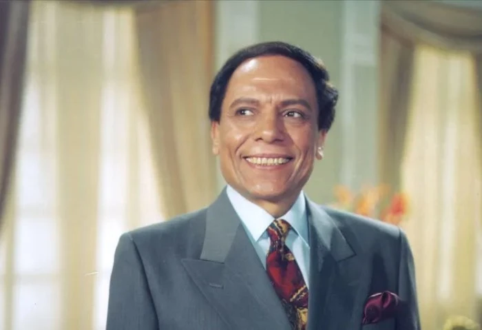 أكرم السعدني يكشف تفاصيل الحالة الصحية للزعيم عادل إمام كشف الكاتب أكرم السعدني، نجل الكاتب الكبير الراحل محمود السعدني، عن تفاصيل لقائه مع الزعيم