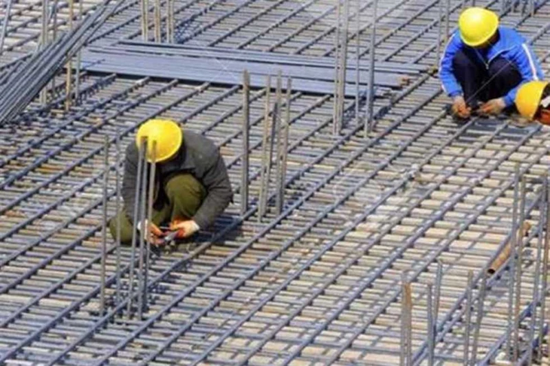 أسعار طن الحديد والأسمنت بسوق مواد البناء اليوم الخميس 19 سبتمبر 2024 يحرص عدد كبير من المواطنين على متابعة أسواق مواد البناء، خلال الفترة الحالية،